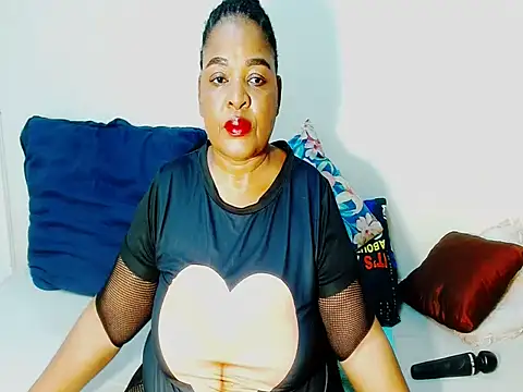 Snapshot of Love-Racheal75 chatting on May 14, 2026, 4:20 am Love-Racheal75 online show from May 14, 2026, 4:20 am