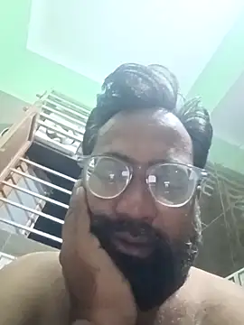 Snapshot of hard_boy9455 chatting on October 10, 2025, 12:00 am hard boy9455 online show from October 10, 2025, 12:00 am