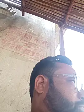 Snapshot of hard_boy9455 chatting on October 19, 2025, 3:09 am hard boy9455 online show from October 19, 2025, 3:09 am