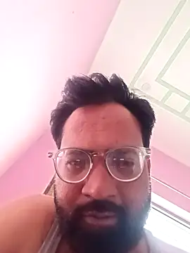 Snapshot of hard_boy9455 chatting on November 25, 2025, 2:12 am hard boy9455 online show from November 25, 2025, 2:12 am