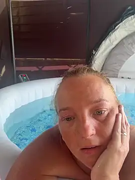 JustYourNormalCouple online show from September 11, 2025, 10:15 am