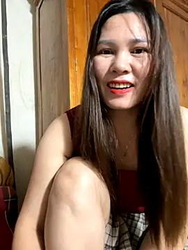 Moan Mary online show from October 7, 2025, 4:30 pm