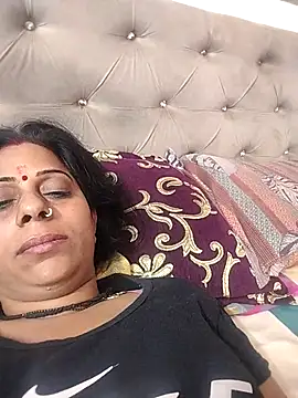 Snapshot of Soniya_Roy chatting on March 21, 2026, 9:36 am Soniya Roy online show from March 21, 2026, 9:36 am