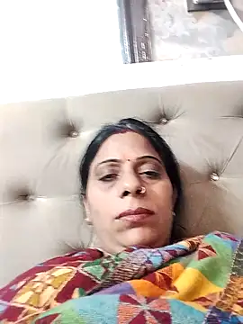 Snapshot of Soniya_Roy chatting on November 18, 2025, 7:11 am Soniya Roy online show from November 18, 2025, 7:11 am