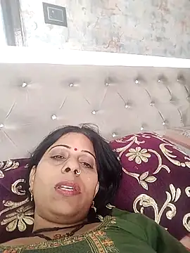 Snapshot of Soniya_Roy chatting on March 17, 2026, 7:55 am Soniya Roy online show from March 17, 2026, 7:55 am