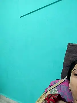 Snapshot of Soniya_Roy chatting on October 18, 2025, 6:15 am Soniya Roy online show from October 18, 2025, 6:15 am