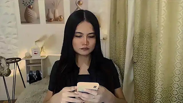 Snapshot of alisha_klassx chatting on July 14, 2026, 4:39 am alisha klassx online show from July 14, 2026, 4:39 am