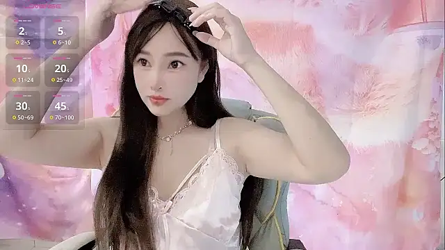 Crush-7ii online show from November 1, 2025, 11:53 pm