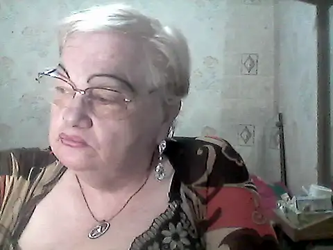 NatalieNorth online show from June 26, 2026, 10:15 pm