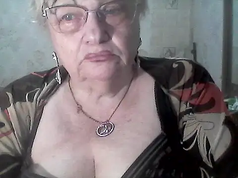 NatalieNorth online show from July 27, 2026, 10:17 pm