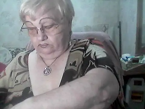 NatalieNorth online show from July 28, 2026, 7:50 pm