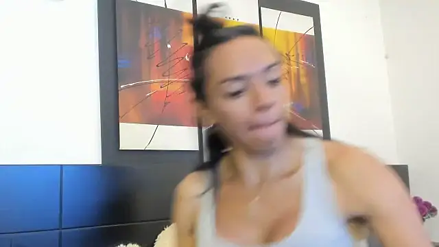 Snapshot of MeganRhyder chatting on July 24, 2026, 4:03 pm MeganRhyder online show from July 24, 2026, 4:03 pm