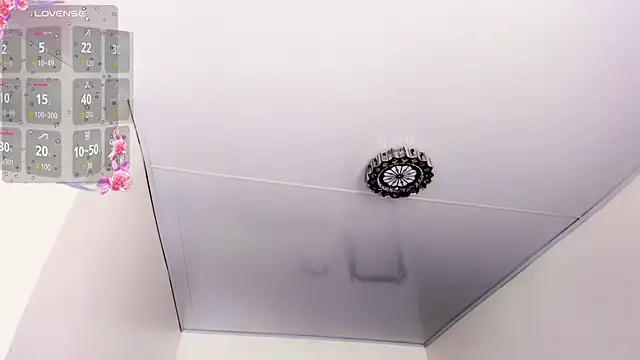 Rossedewitt  online show from October 30, 2025, 7:11 pm