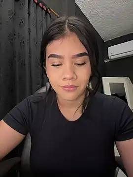 Snapshot of alhaana_ chatting on August 3, 2026, 10:58 pm alhaana online show from August 3, 2026, 10:58 pm