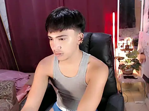 Snapshot of xblack_clover chatting on December 1, 2025, 1:06 am xblack clover online show from December 1, 2025, 1:06 am