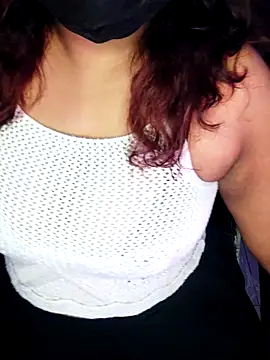 Snapshot of darling_devil chatting on November 26, 2025, 5:46 pm darling devil online show from November 26, 2025, 5:46 pm