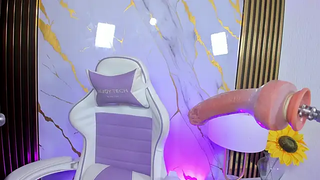 abby deep 2 online show from October 21, 2025, 9:41 am