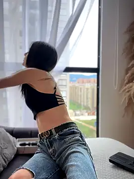 Sofi Leal online show from November 19, 2025, 12:16 pm