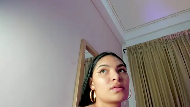 Snapshot of LunaAspen_ chatting on September 23, 2025, 5:42 pm LunaAspen online show from September 23, 2025, 5:42 pm
