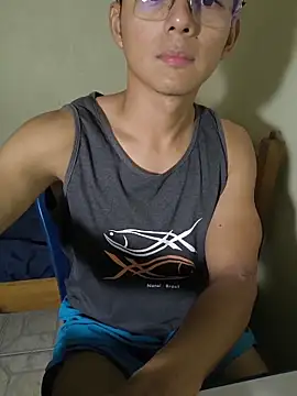 Snapshot of paullinho_26 chatting on March 23, 2026, 1:39 am paullinho 26 online show from March 23, 2026, 1:39 am