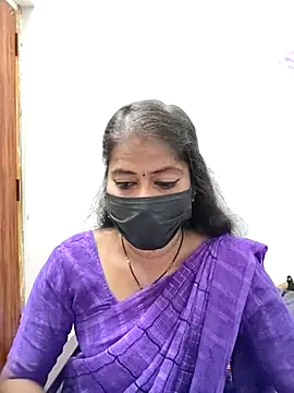 Snapshot of tamil_Sigappu_Roja chatting on June 5, 2026, 12:48 am tamil Sigappu Roja online show from June 5, 2026, 12:48 am