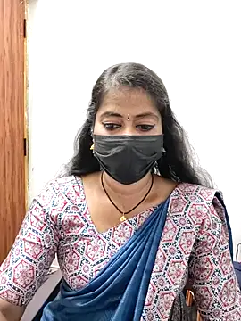 Snapshot of tamil_Sigappu_Roja chatting on August 6, 2026, 12:38 am tamil Sigappu Roja online show from August 6, 2026, 12:38 am