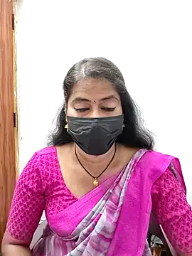 Snapshot of tamil_Sigappu_Roja chatting on July 21, 2026, 12:35 am tamil Sigappu Roja online show from July 21, 2026, 12:35 am