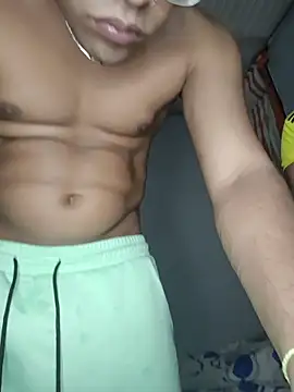 Bigtiti01 online show from June 12, 2026, 7:22 pm