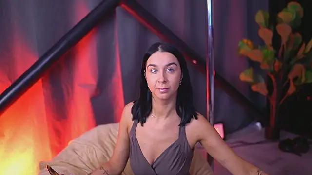 Snapshot of FrancescaDante chatting on March 20, 2026, 6:47 am FrancescaDante online show from March 20, 2026, 6:47 am