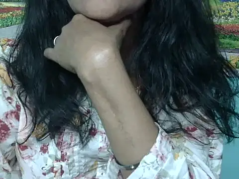 Lovely bhabhi143 online show from May 1, 2026, 6:07 am