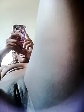 Sweetheart1695 online show from December 17, 2025, 10:09 am