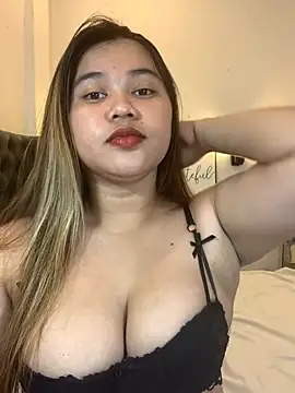imogen x online show from May 5, 2026, 2:42 pm