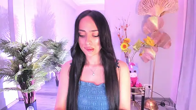 Snapshot of Cupcake_Izzy chatting on July 9, 2026, 6:29 pm Cupcake Izzy online show from July 9, 2026, 6:29 pm