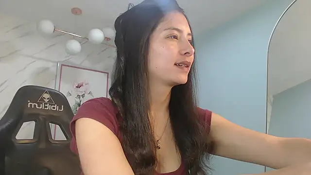 Snapshot of victoria_hernandez_t_ chatting on July 2, 2026, 1:17 pm victoria hernandez t online show from July 2, 2026, 1:17 pm