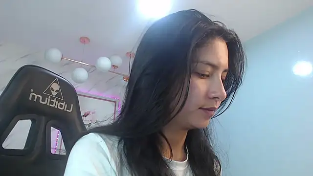 Snapshot of victoria_hernandez_t_ chatting on July 23, 2026, 1:08 pm victoria hernandez t online show from July 23, 2026, 1:08 pm