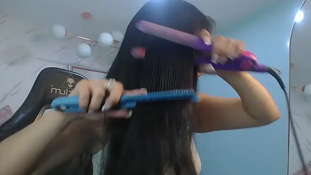 victoria hernandez t  online show from April 21, 2026, 12:56 pm