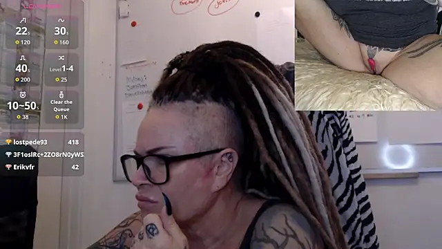 DarkDomina online show from January 13, 2026, 8:18 am