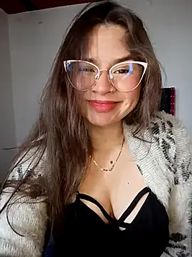 Snapshot of Isa_Acosta chatting on September 17, 2025, 7:38 pm Isa Acosta online show from September 17, 2025, 7:38 pm