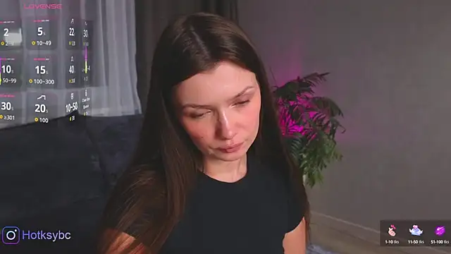 Hot ksy online show from October 15, 2025, 7:44 pm