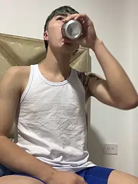 AlexanderCollman online show from November 18, 2025, 8:45 pm