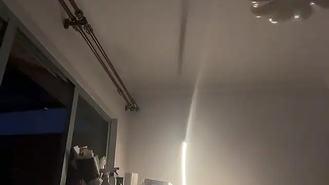 Snapshot of heywilliam chatting on November 2, 2025, 2:22 pm heywilliam online show from November 2, 2025, 2:22 pm