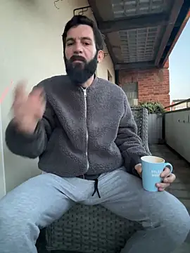 Michel huge online show from December 2, 2025, 8:05 am