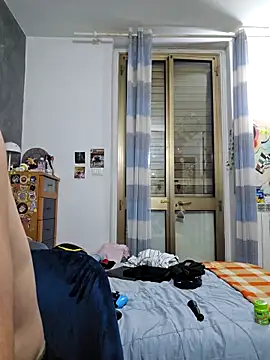 Thelouniost334    online show from April 27, 2026, 9:35 pm