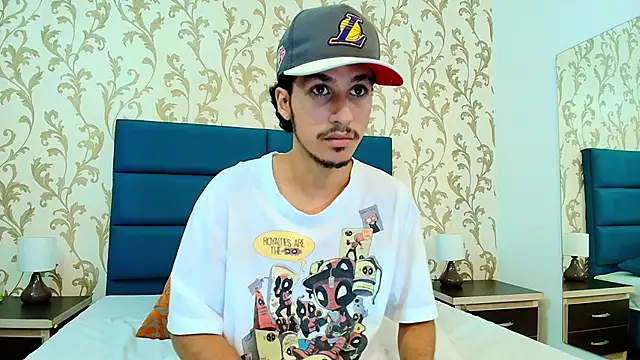 Snapshot of Marcus_Jeron chatting on November 17, 2025, 8:46 pm Marcus Jeron online show from November 17, 2025, 8:46 pm