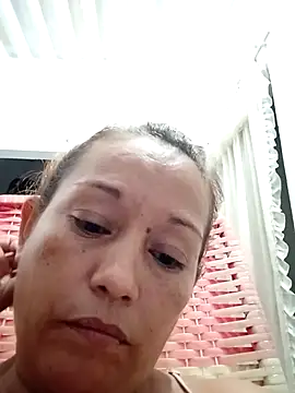 marinita13 online show from March 29, 2026, 3:41 am