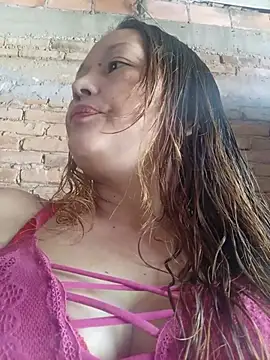marinita13 online show from July 18, 2026, 4:37 pm