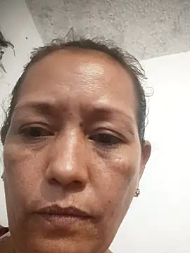 Snapshot of marinita13 chatting on October 17, 2025, 2:26 am marinita13 online show from October 17, 2025, 2:26 am