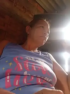 marinita13 online show from August 5, 2026, 12:54 pm