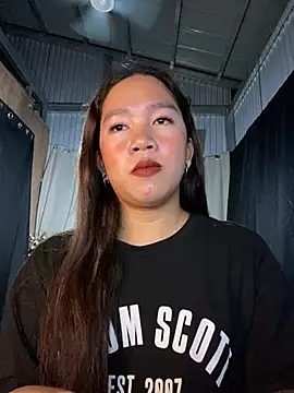 slut clio online show from May 20, 2026, 6:05 pm