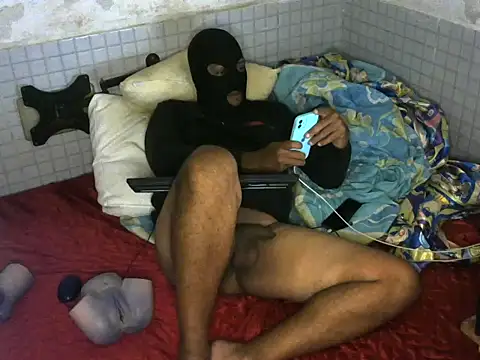 Snapshot of morenomascarado17 chatting on November 18, 2025, 10:13 pm morenomascarado17 online show from November 18, 2025, 10:13 pm